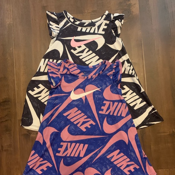 Nike Toddler Dresses - Picture 1 of 2